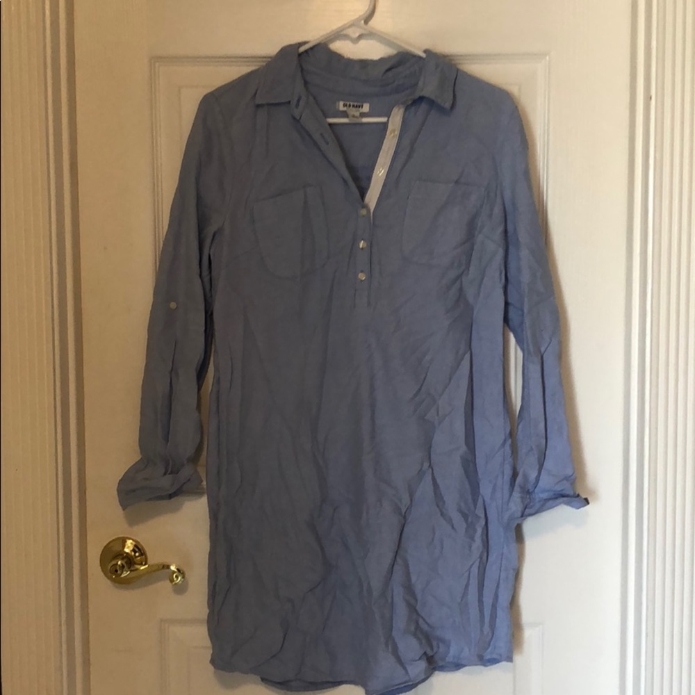 Long sleeve, tunic style blouse. size small